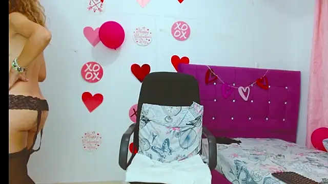 chantalsemenova1 live sex cam