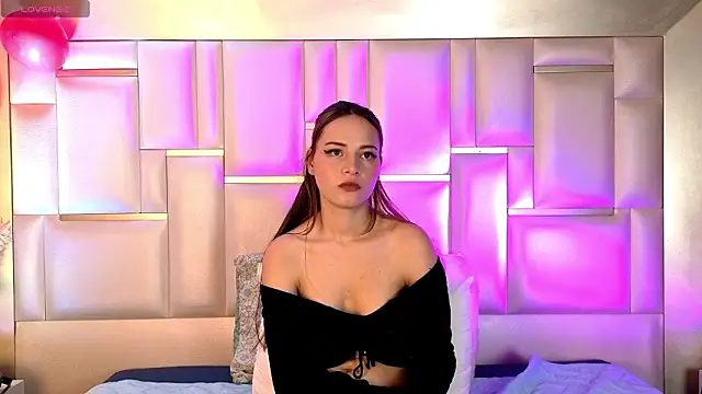 Lunabellee_'s cam snapshot