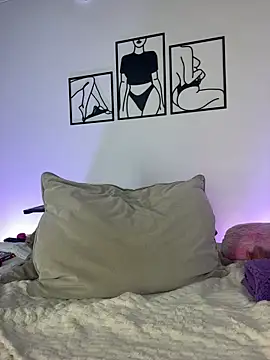 ellie_mcdonald live sex cam