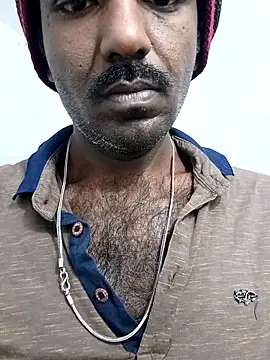 Chocolate_stud10 live sex cam