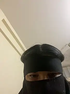 sara___fun's cam snapshot