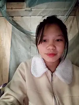 linh-miu99's cam snapshot