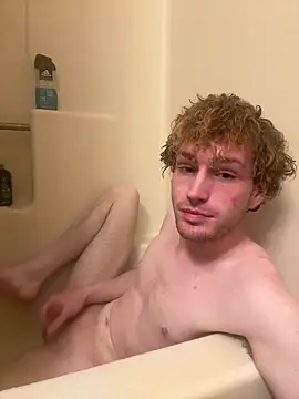 CreamyAustin live sex cam