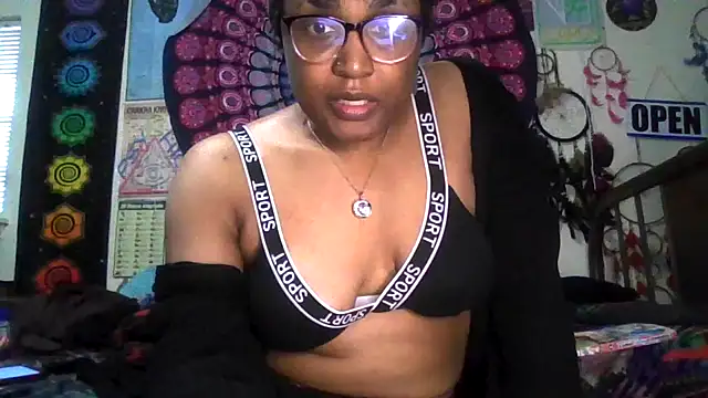 GardeniaFields live sex cam