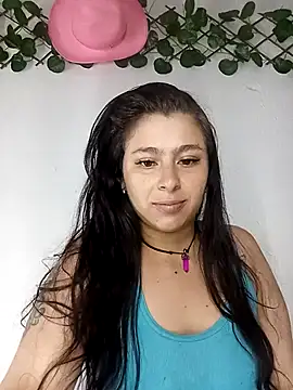 YouSexyWomen's cam snapshot