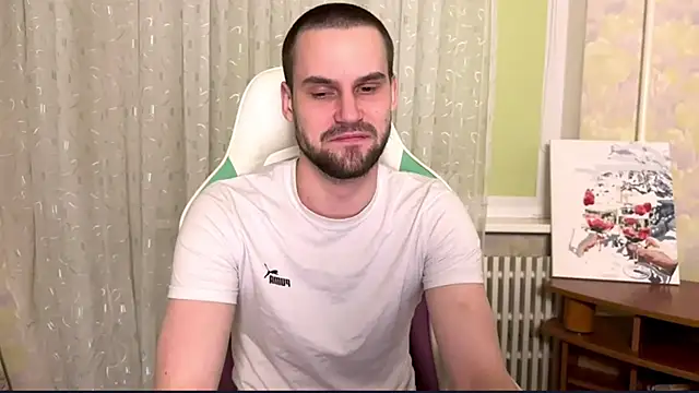 Cari__'s cam snapshot