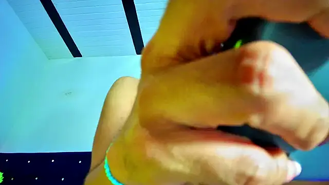 Aliice_Doll live sex cam