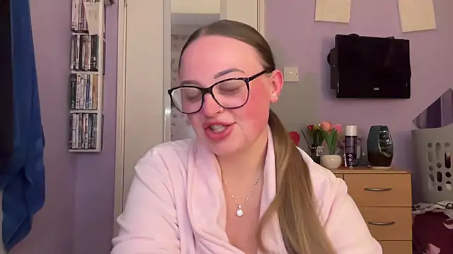 SexySashaxox's cam snapshot