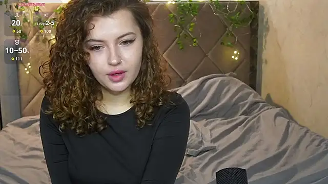 SueCurly's cam snapshot