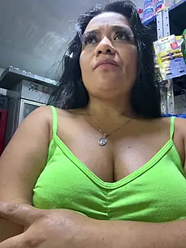 Indira_Nahali1 live sex cam