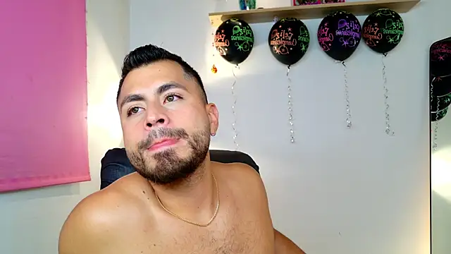 Juan_Castano live sex cam