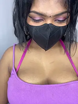 __Tamil_Hot_Chellakutty__'s cam snapshot