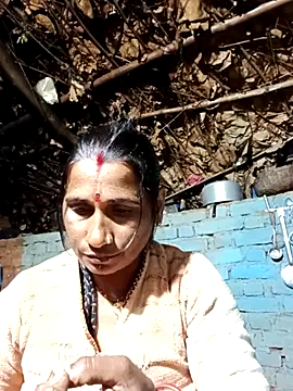 Hot_bhi38's cam snapshot