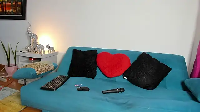 Victoria_Jonness live sex cam