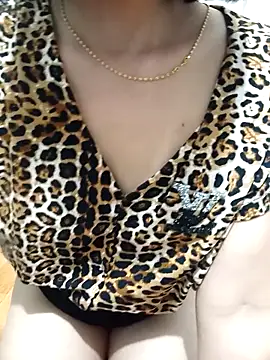 Minh32love live sex cam