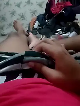 Faelpauzudo13's cam snapshot