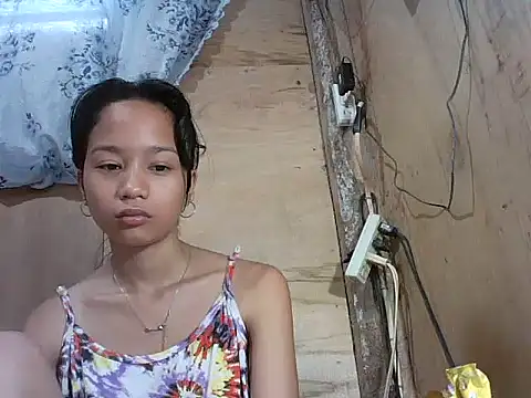 Asianpinay_Skinny1818's cam snapshot