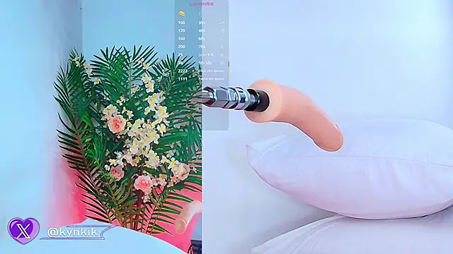 Kinky__Karo's cam snapshot