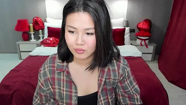 Brunette_Charm's cam snapshot