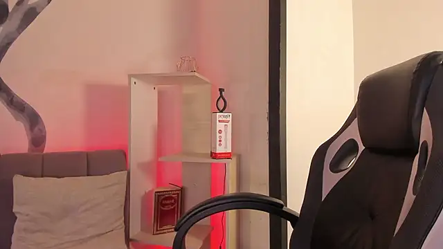 MelLove_'s cam snapshot