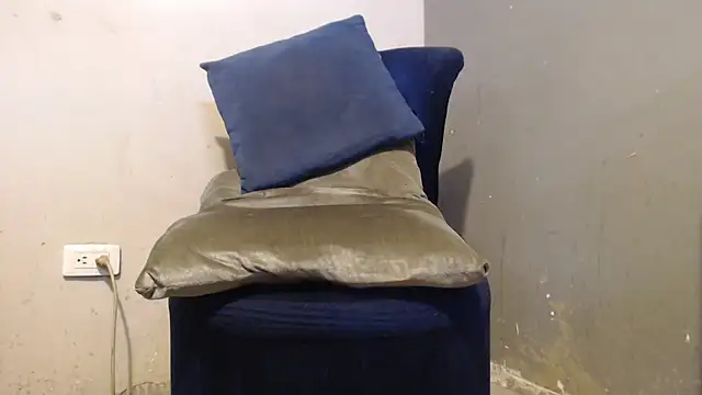 Amazing12inch live sex cam