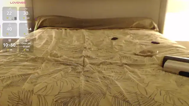 Soumi_Slave live sex cam