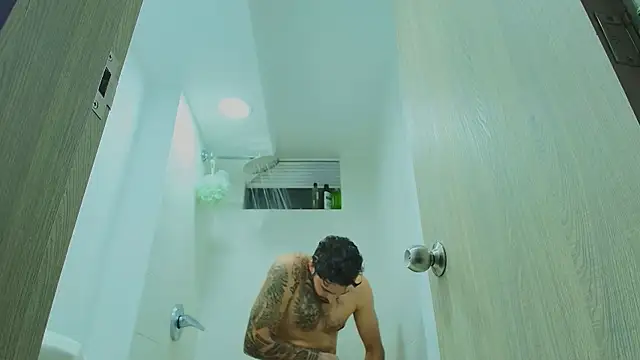 thomas_gun live sex cam