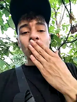 attractive-sexx live sex cam