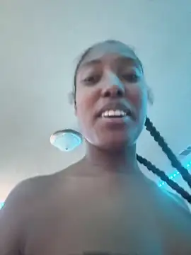 freak4tay's cam snapshot