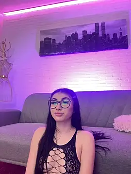 Kira_West's cam snapshot