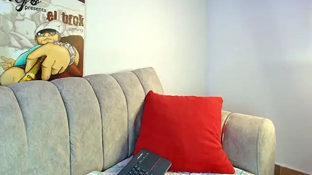 couple_lovelyds live sex cam