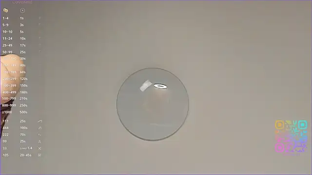 _smile_in_glow_'s cam snapshot