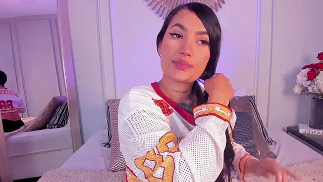 SeraphineBlu_'s cam snapshot