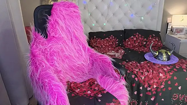 RoxalanaStar's cam snapshot