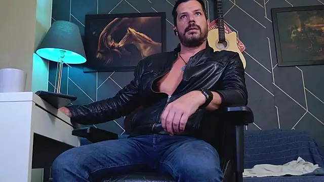 ChrisKox live sex cam