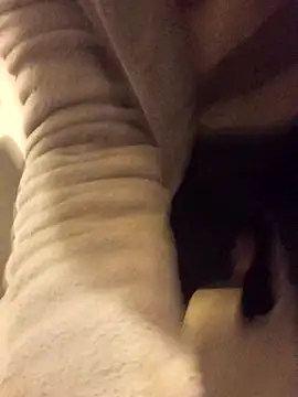 gatitachula93's cam snapshot