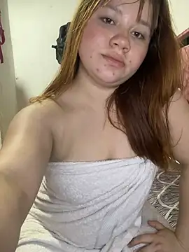 KittyBoom1's cam snapshot