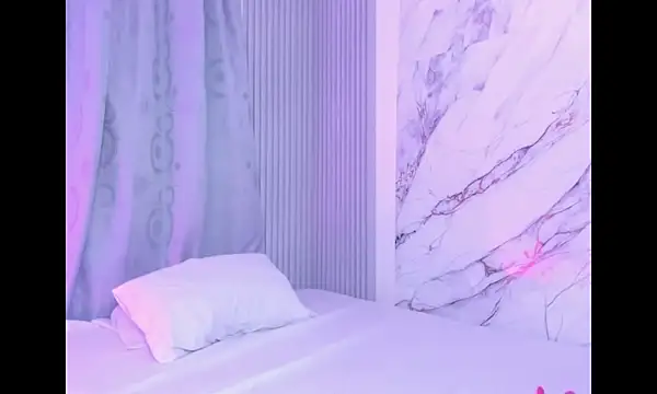 RaiderandRoxie1's cam snapshot