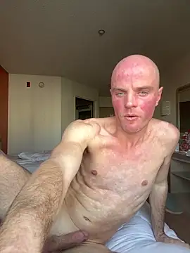 Powerbottomdom live sex cam