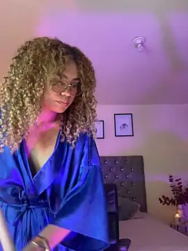 OxanaFedorova1-'s cam snapshot