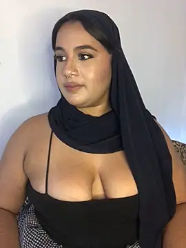 Maryam_yamal's cam snapshot