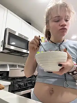 Cutiepiespanks live sex cam