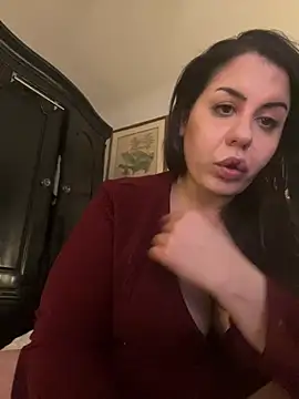 holyeroticss live sex cam