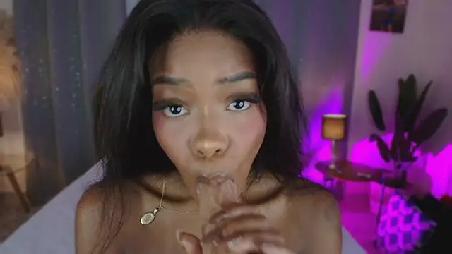Isaa_Coleman_ live sex cam