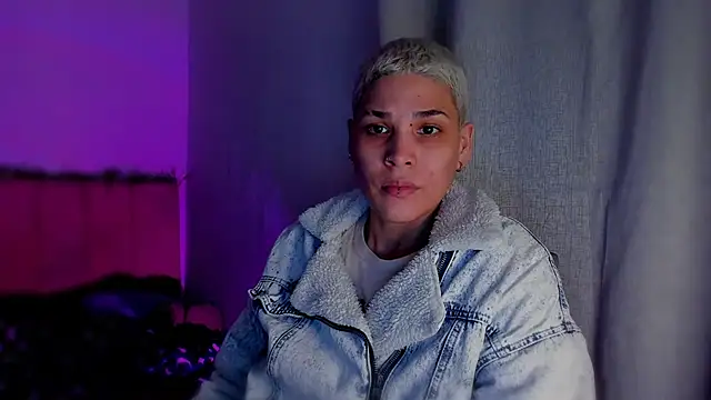 Charlee_pink live sex cam