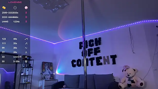 EIeniVanwart live sex cam