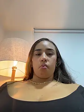 Eyssha live sex cam