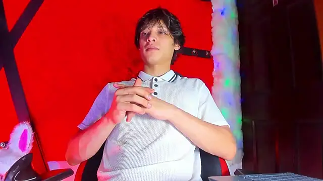 LilOwen_'s cam snapshot