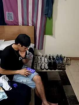 baby_22cm's cam snapshot