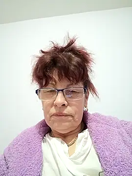 flymyrya123's cam snapshot